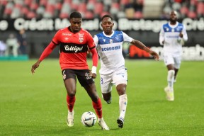 开云体育登录-包含圣埃蒂安球队奋力拼搏，俱乐部积极备战下一场比赛的词条