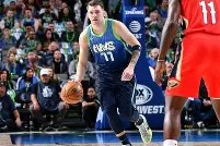 官方网站-某队连败收官,球员反思总结经验分析