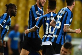 kaiyun sports-AC米兰客场惊险逆转，取得宝贵三分()