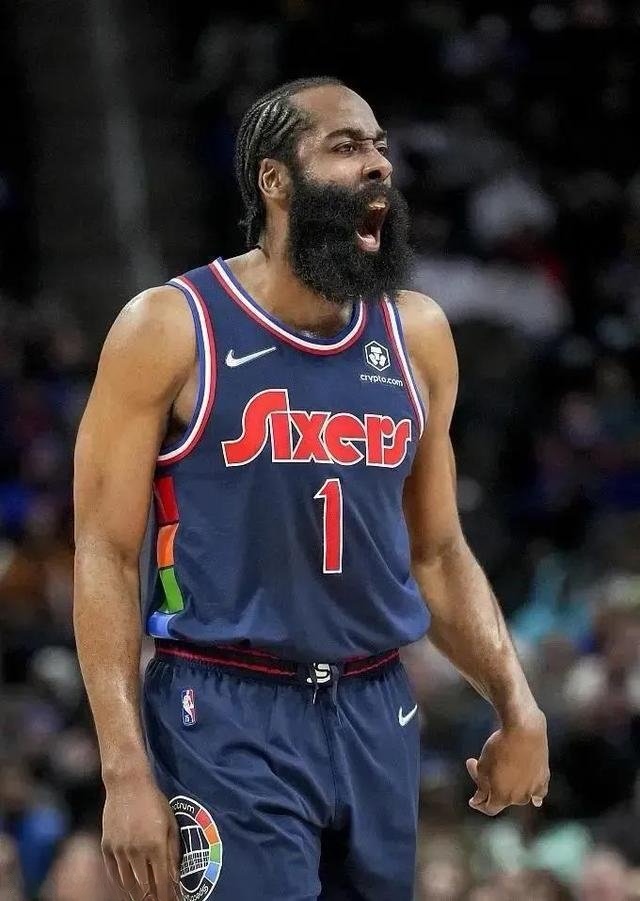 开云体育入口-爵士豪取四连胜，凯尔特人逆转老鹰()  第1张