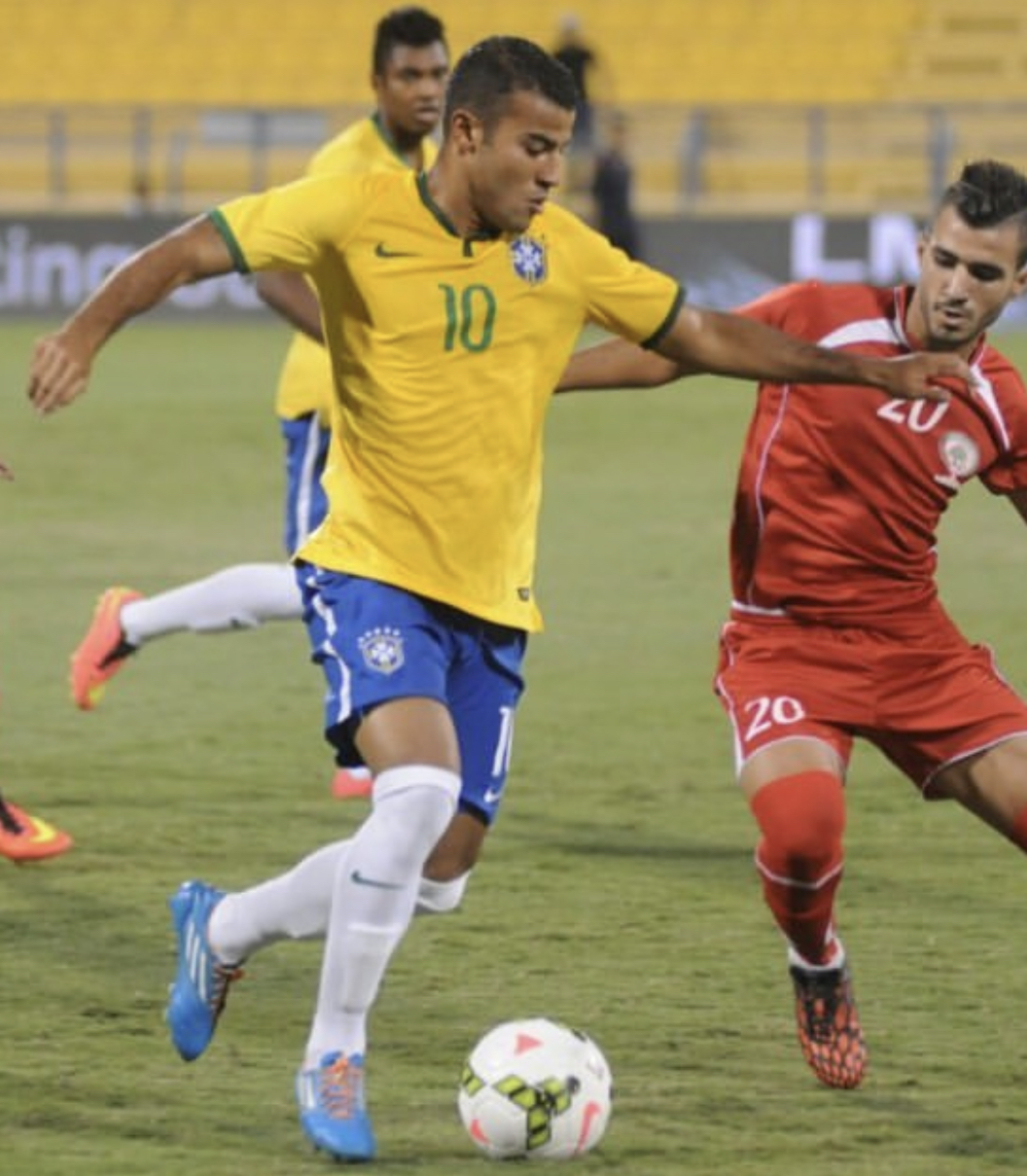 开云登录入口-委内瑞拉队在足球比赛中强势登顶()  第2张