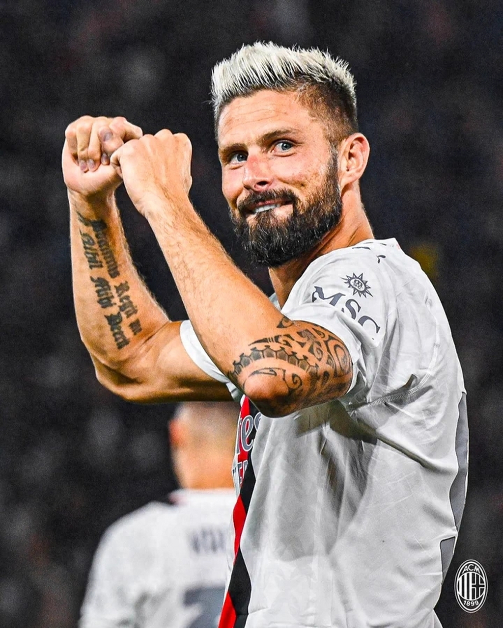 开云体育app-AC米兰球员皮亚尼奇在联赛中展现出色发挥()  第2张