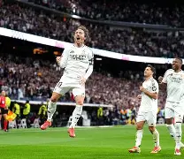 开云体育-皇马主帅战术大胜，球队瞄准联赛冠军()  第2张