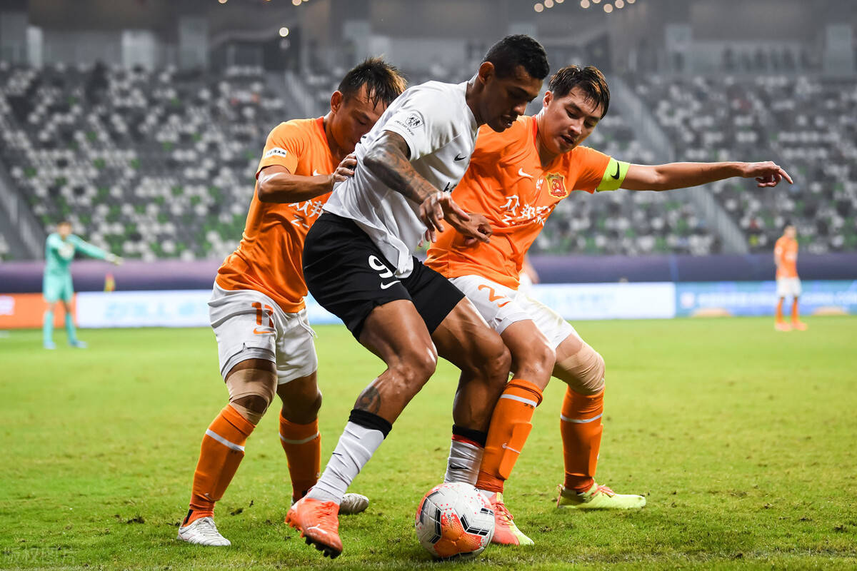 开云体育官网-武汉卓尔吞下连败，保级形势严峻()  第1张