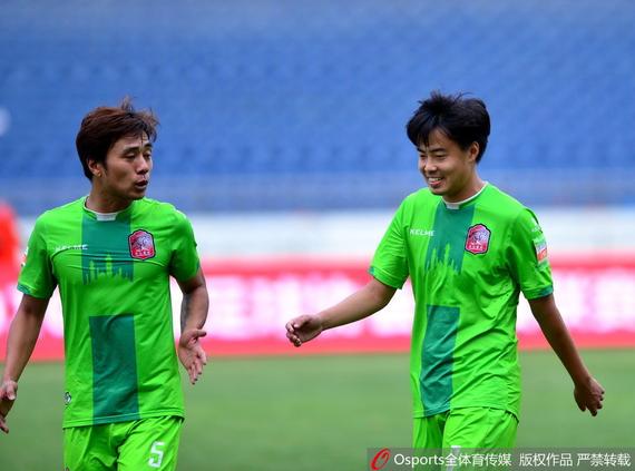 开云体育官网-武汉卓尔吞下连败，保级形势严峻()  第2张